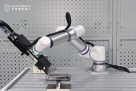 milan.米兰中国CSR回转体机械手